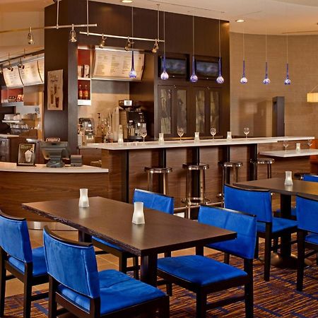 Courtyard By Marriott Baltimore Downtown/Inner Harbor Екстериор снимка